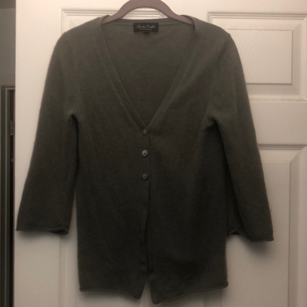 Claudia Nichole grey 3 button cardigan.